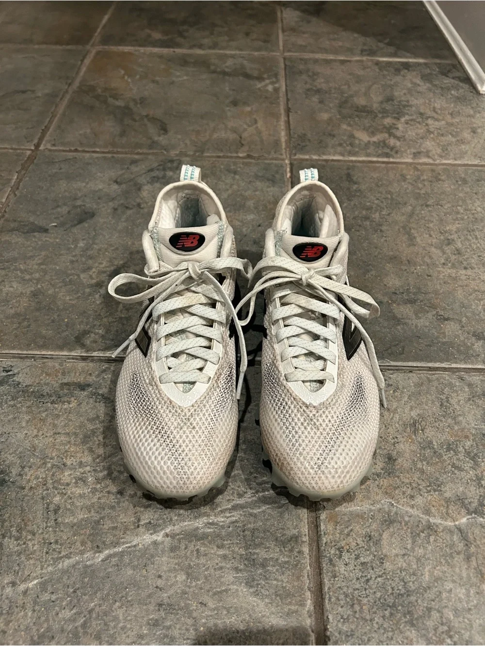 New Balance Men’s White lacrosse cleats